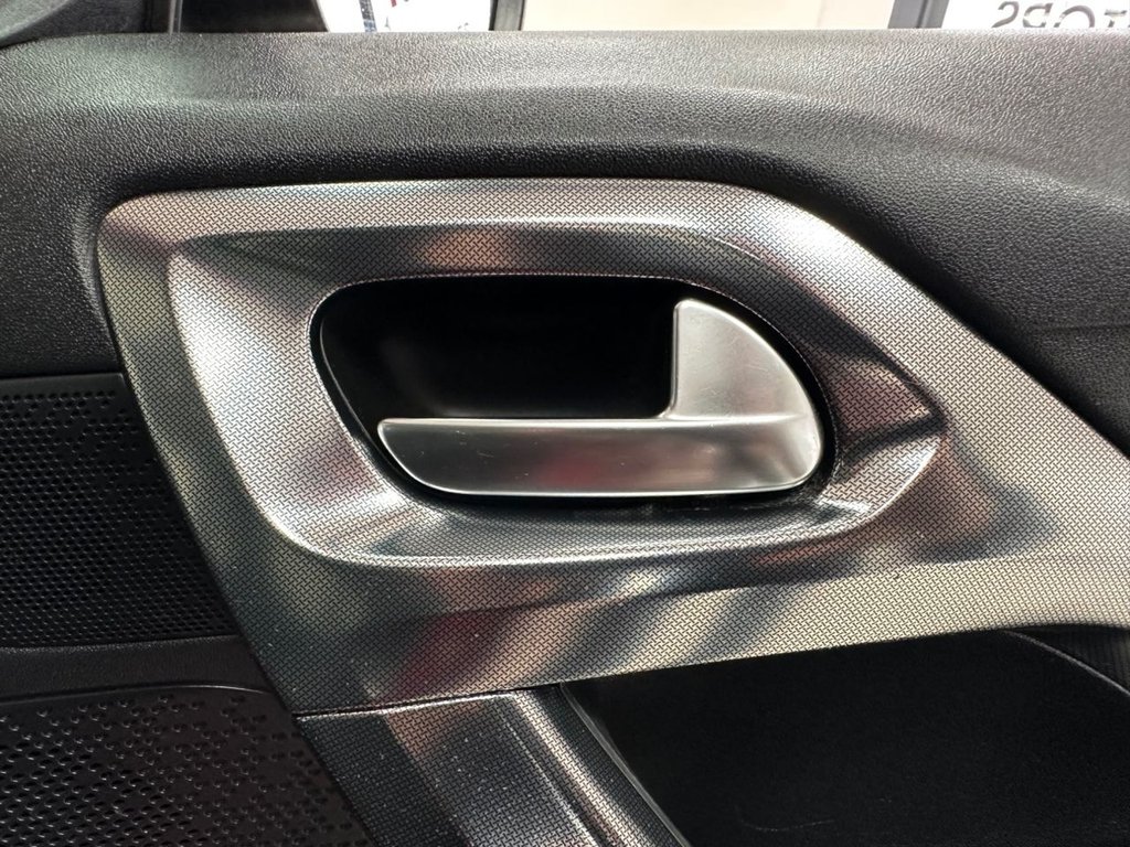 Used Peugeot 2008 2016 for sale - 76430019: Photo 30