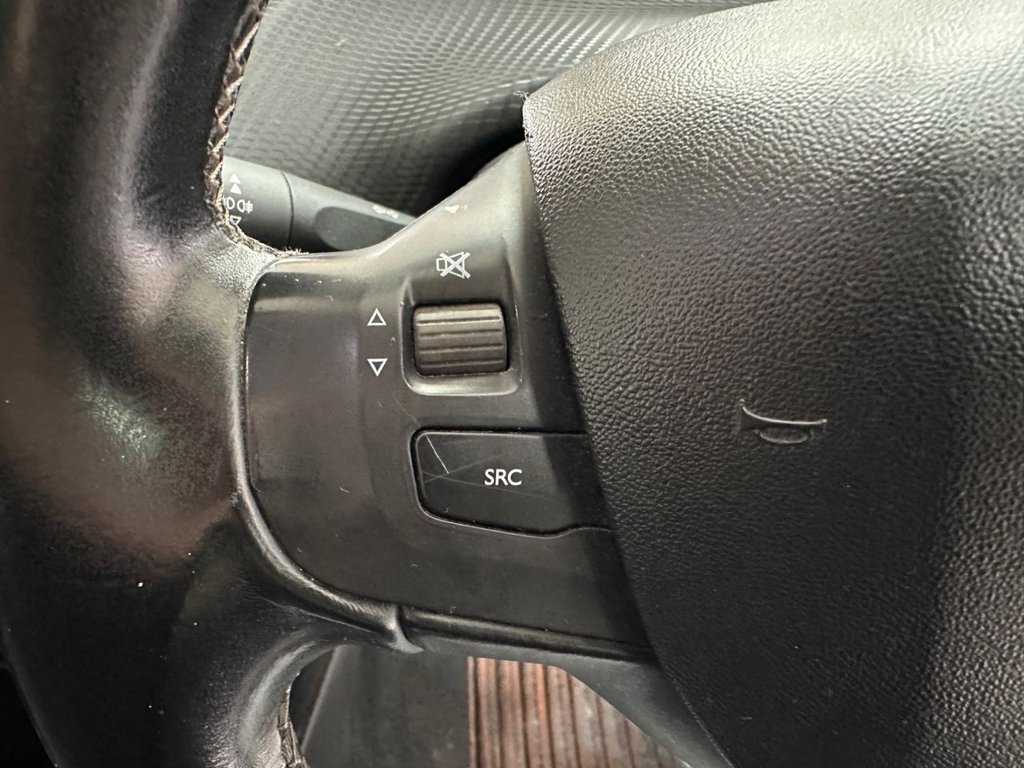 Used Peugeot 2008 2016 for sale - 76430019: Photo 41