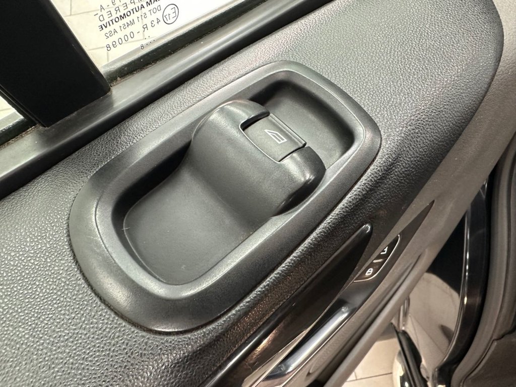 Used Ford Transit Custom 2018 for sale - 76396259: Photo 25