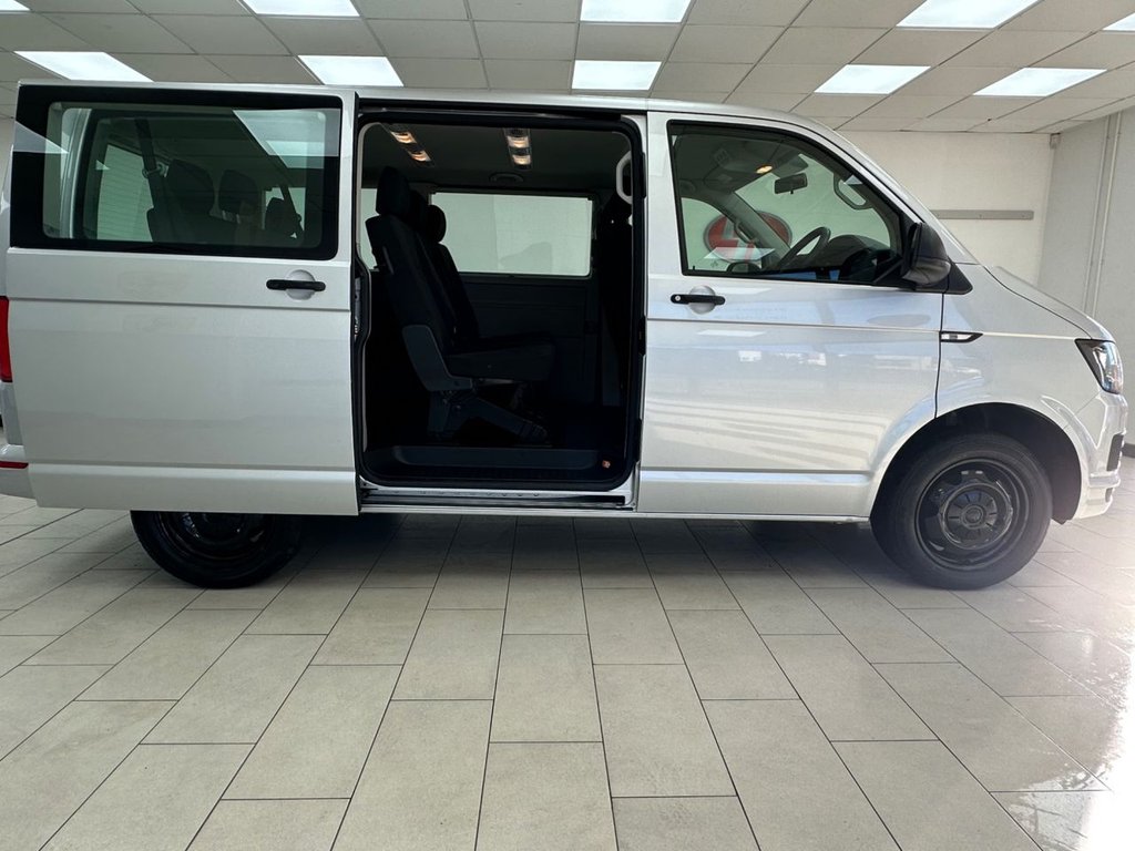 Used Volkswagen Transporter Shuttle 2019 for sale - 76563352: Photo 11