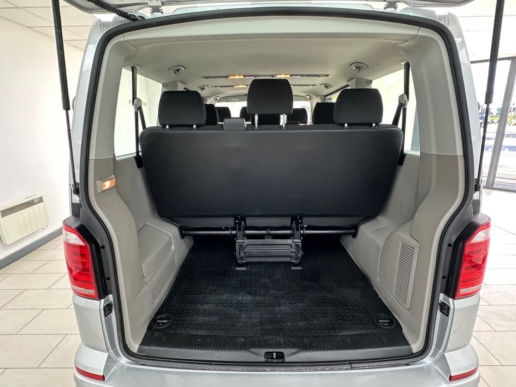 Used Volkswagen Transporter Shuttle 2019 for sale - 76563352: Photo 17