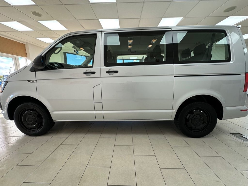 Used Volkswagen Transporter Shuttle 2019 for sale - 76563352: Photo 21
