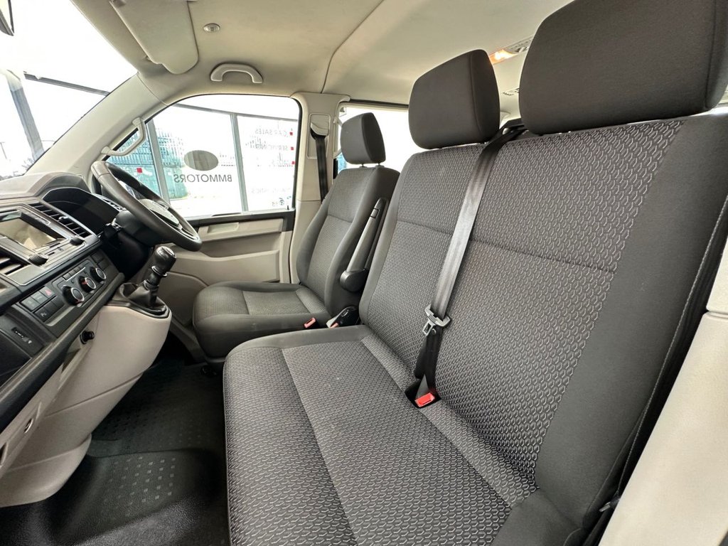 Used Volkswagen Transporter Shuttle 2019 for sale - 76563352: Photo 31