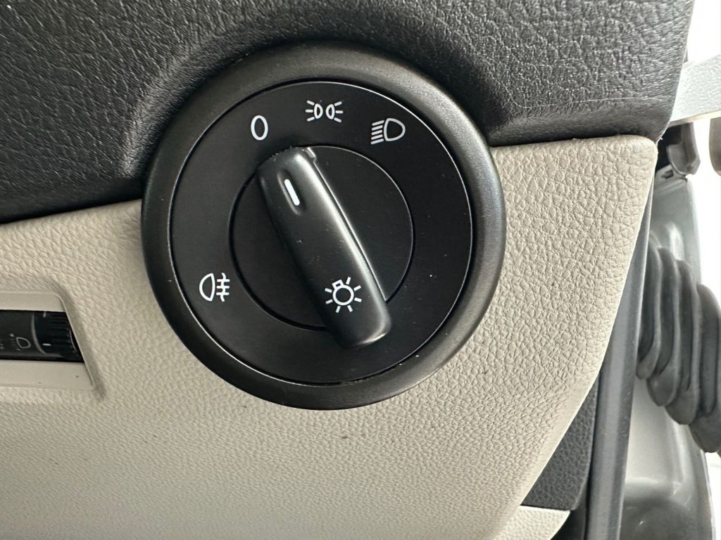 Used Volkswagen Transporter Shuttle 2019 for sale - 76563352: Photo 46