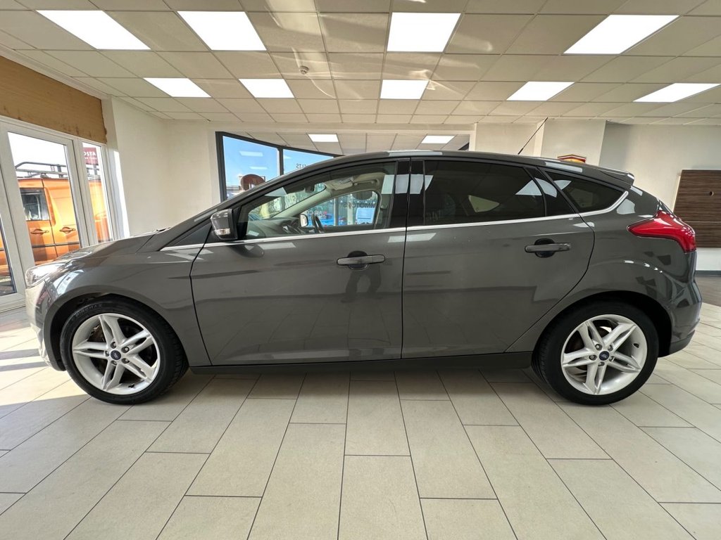 Used Ford Focus 2015 for sale - 76509797: Photo 10