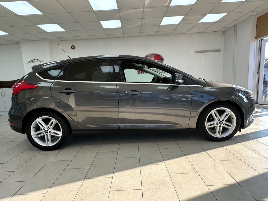 Used Ford Focus 2015 for sale - 76509797: Photo 2