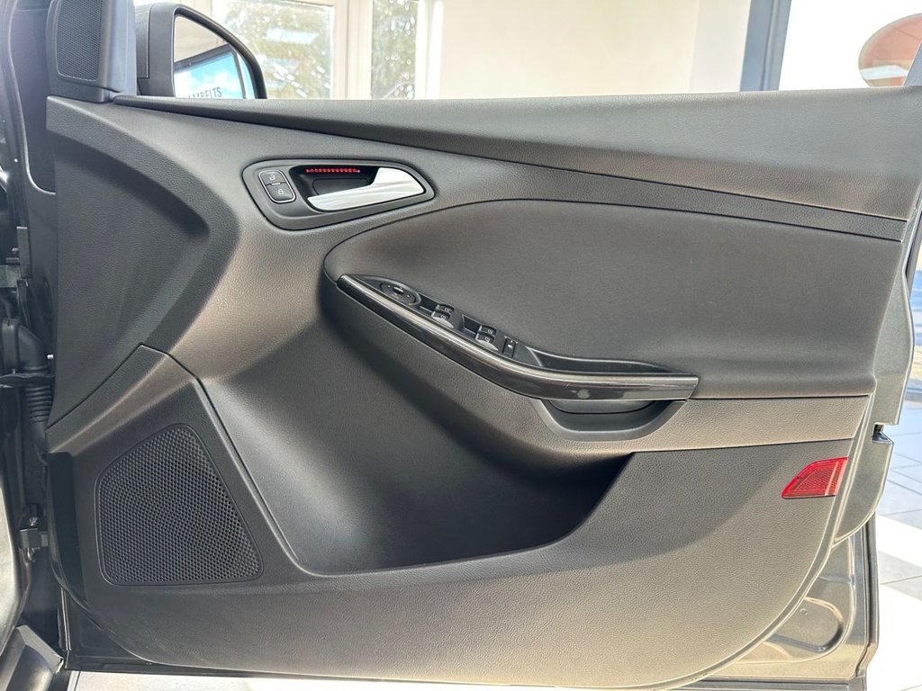 Used Ford Focus 2015 for sale - 76509797: Photo 25