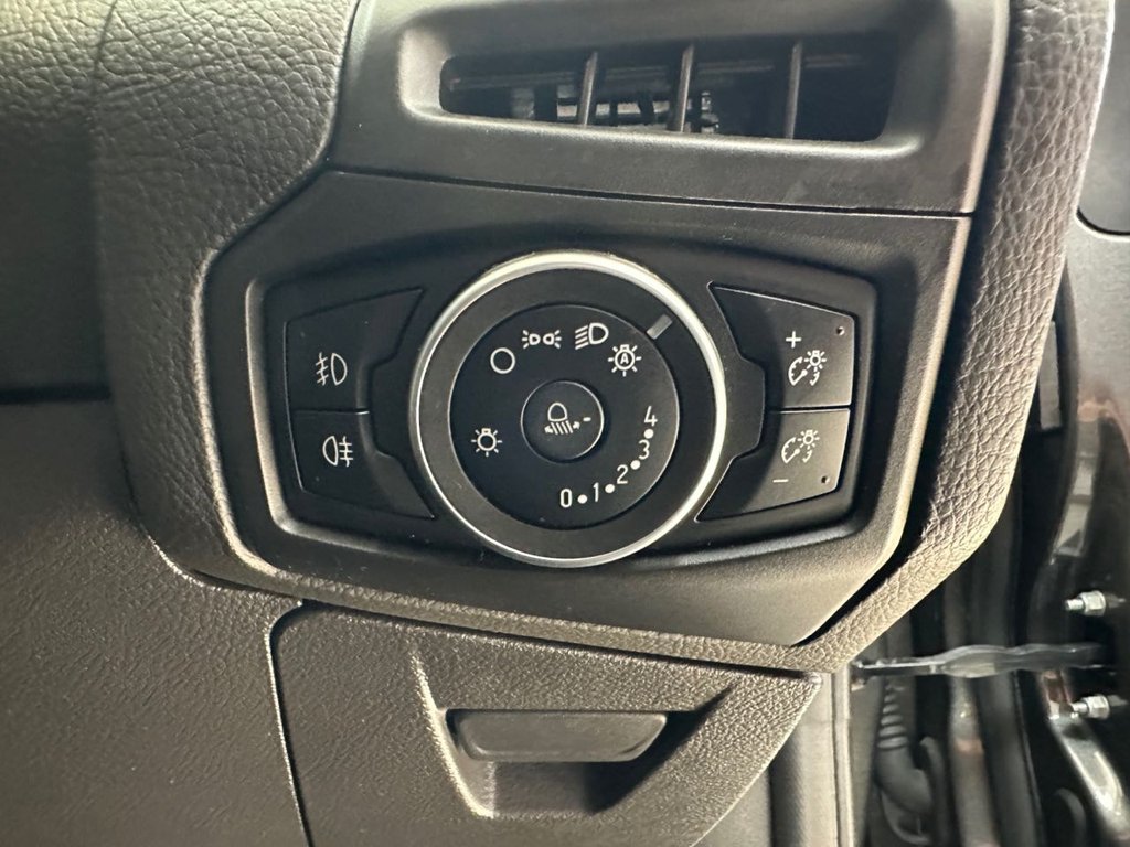 Used Ford Focus 2015 for sale - 76509797: Photo 26