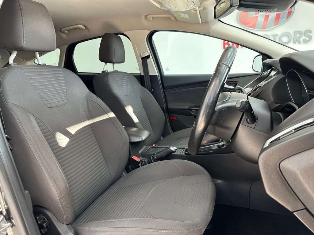 Used Ford Focus 2015 for sale - 76509797: Photo 3