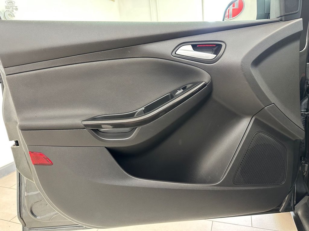 Used Ford Focus 2015 for sale - 76509797: Photo 35