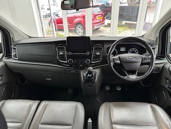 Used Ford Tourneo Custom 2019 for sale - 76245158: Photo 4
