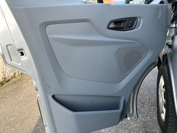 Used Ford Transit 2018 for sale - 76185190: Photo 32