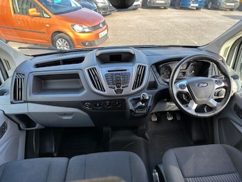 Used Ford Transit 2018 for sale - 76185190: Photo 3