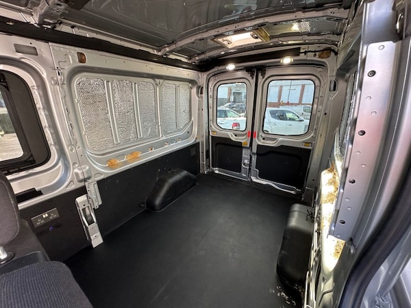 Used Ford Transit 2018 for sale - 76185190: Photo 6