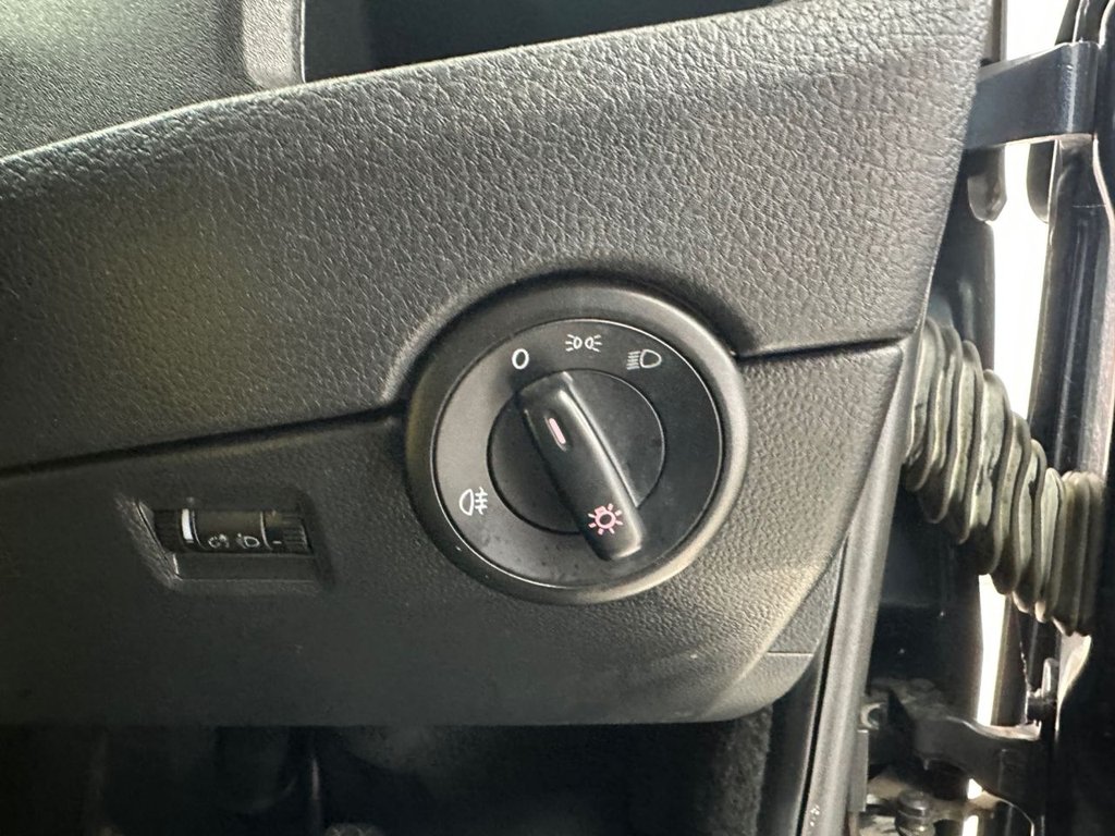 Used Volkswagen Transporter Shuttle 2017 for sale - 77692695: Photo 26