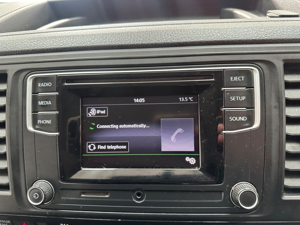 Used Volkswagen Transporter Shuttle 2017 for sale - 77692695: Photo 38