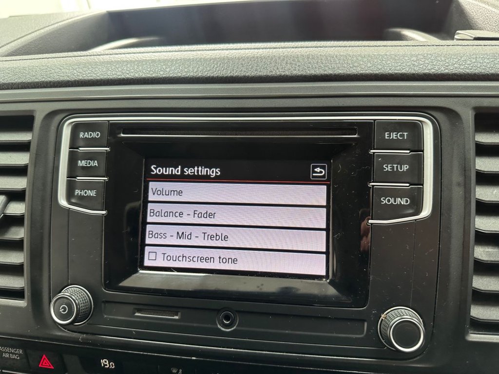 Used Volkswagen Transporter Shuttle 2017 for sale - 77692695: Photo 40