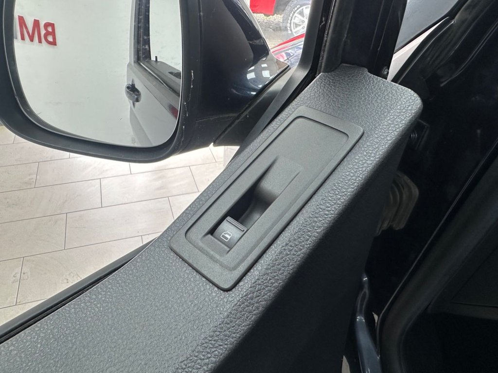 Used Volkswagen Transporter Shuttle 2017 for sale - 77692695: Photo 45