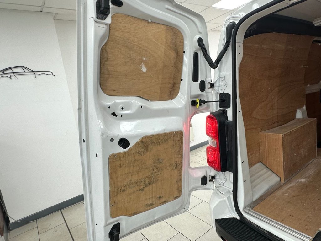 Used Vauxhall Vivaro 2021 for sale - 77764992: Photo 38