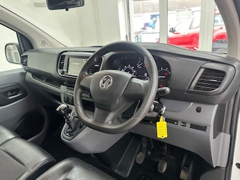 Used Vauxhall Vivaro 2021 for sale - 77764992: Photo