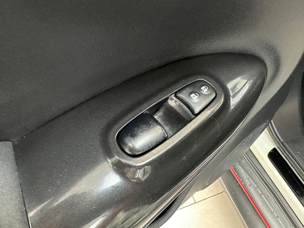 Used Nissan Juke 2014 for sale - 76509836: Photo 48