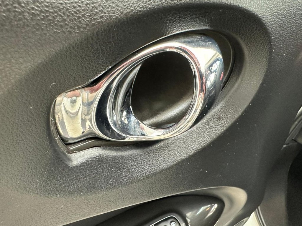 Used Nissan Juke 2014 for sale - 76509836: Photo 49