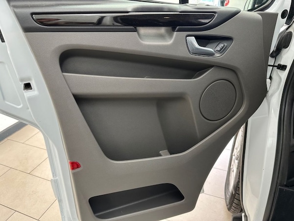 Used Ford Transit Custom 2020 for sale - 75194950: Photo 26