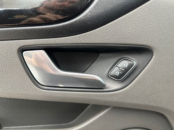 Used Ford Transit Custom 2020 for sale - 75194950: Photo 32