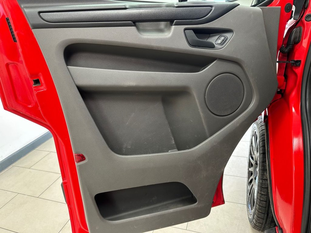 Used Ford Transit Custom 2018 for sale - 76385915: Photo 26