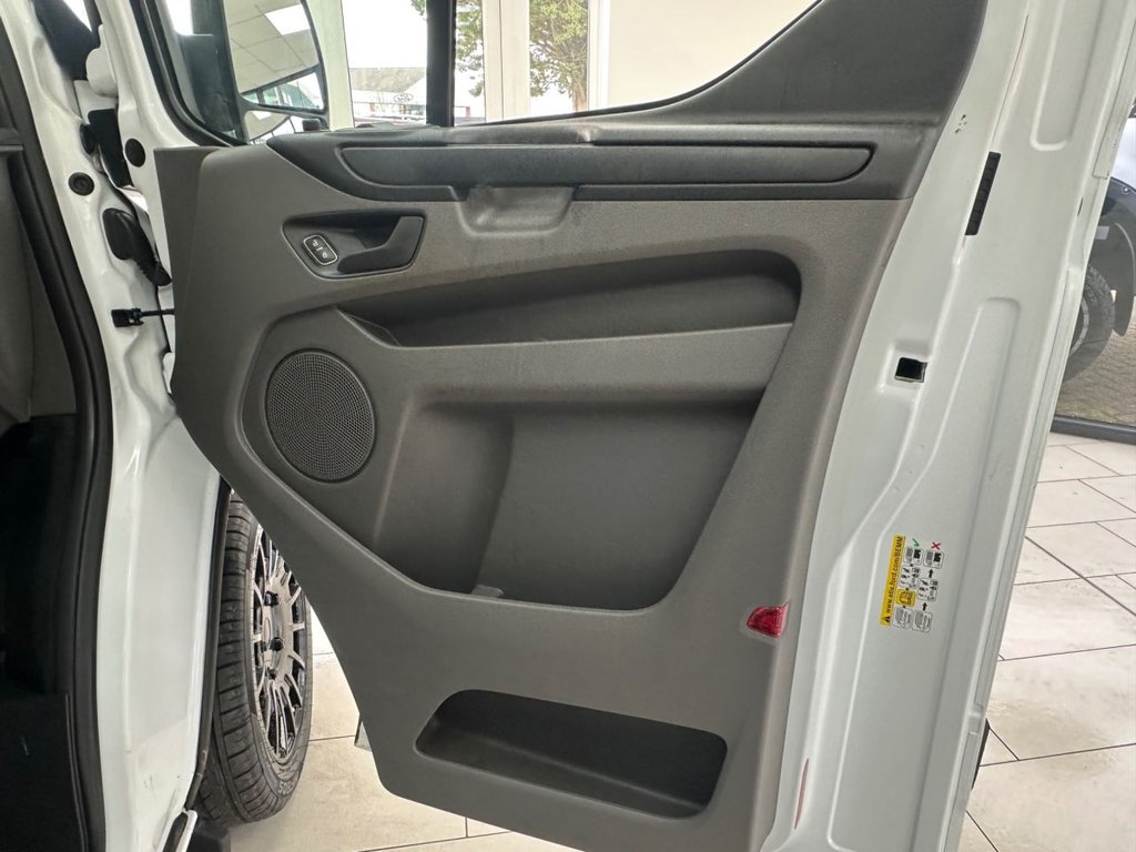 Used Ford Transit Custom 2018 for sale - 77764717: Photo 25