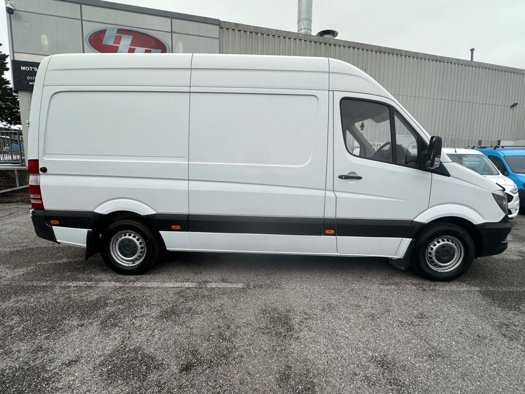 Used Mercedes-Benz Sprinter 2014 for sale - 77199734: Photo 2