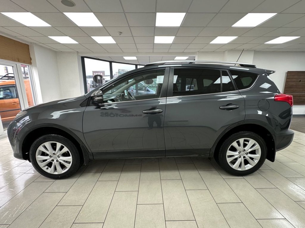 Used Toyota RAV4 2013 for sale - 76333497: Photo 10