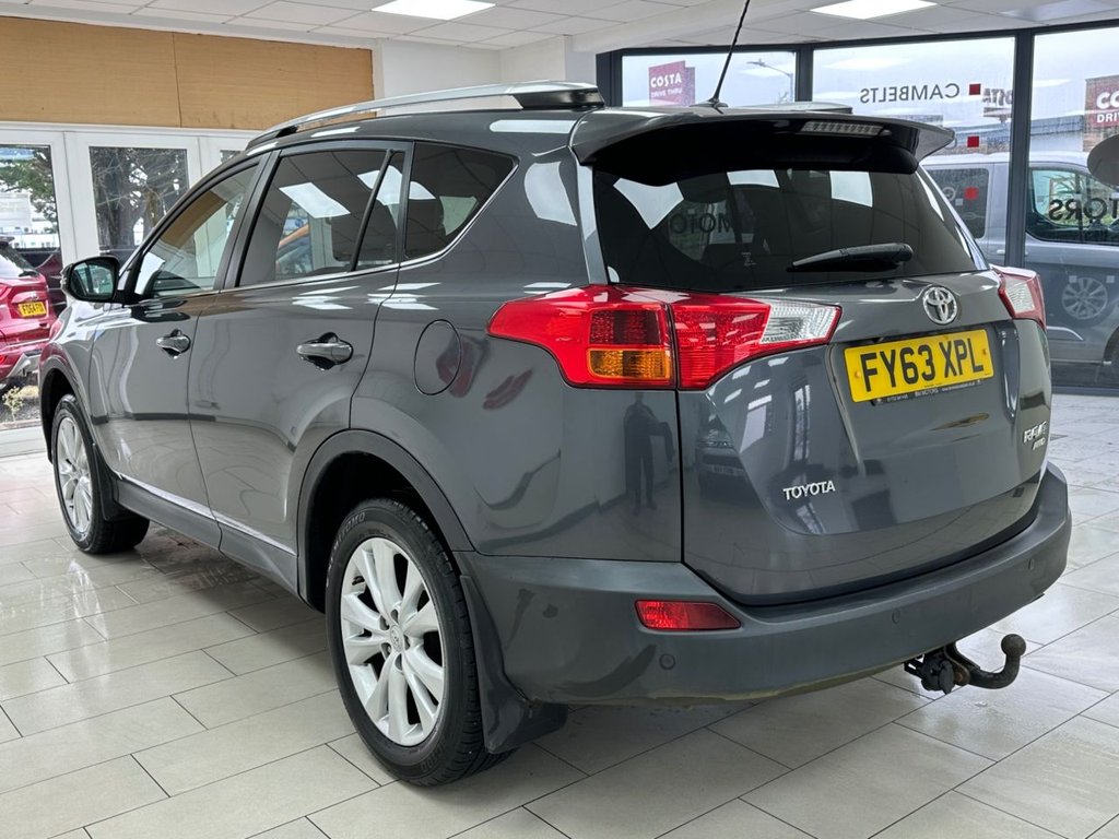 Used Toyota RAV4 2013 for sale - 76333497: Photo 11