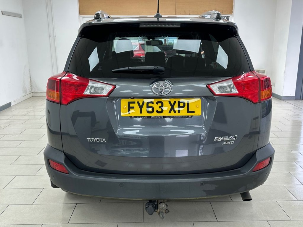 Used Toyota RAV4 2013 for sale - 76333497: Photo 12