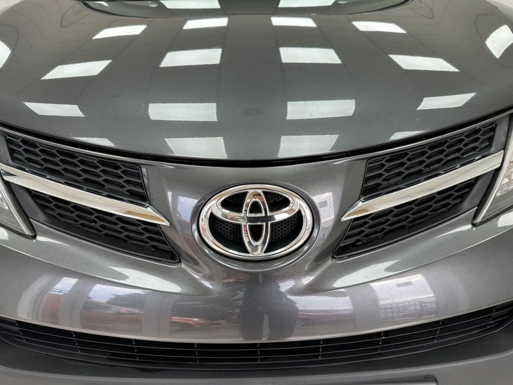 Used Toyota RAV4 2013 for sale - 76333497: Photo 15