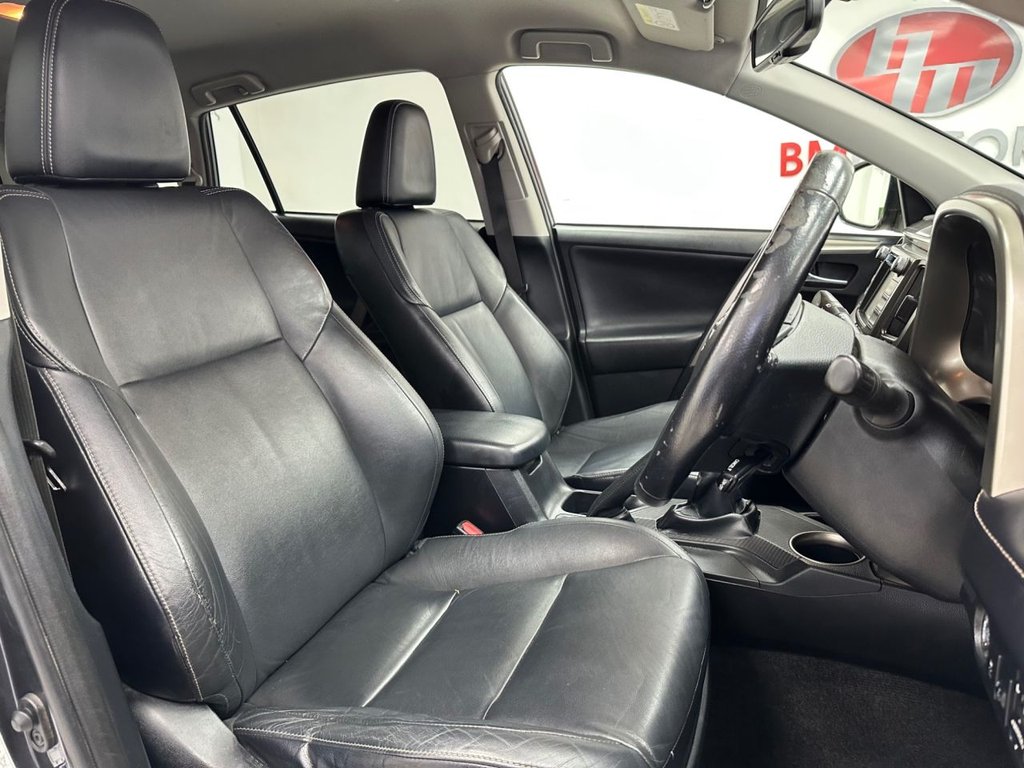 Used Toyota RAV4 2013 for sale - 76333497: Photo 3