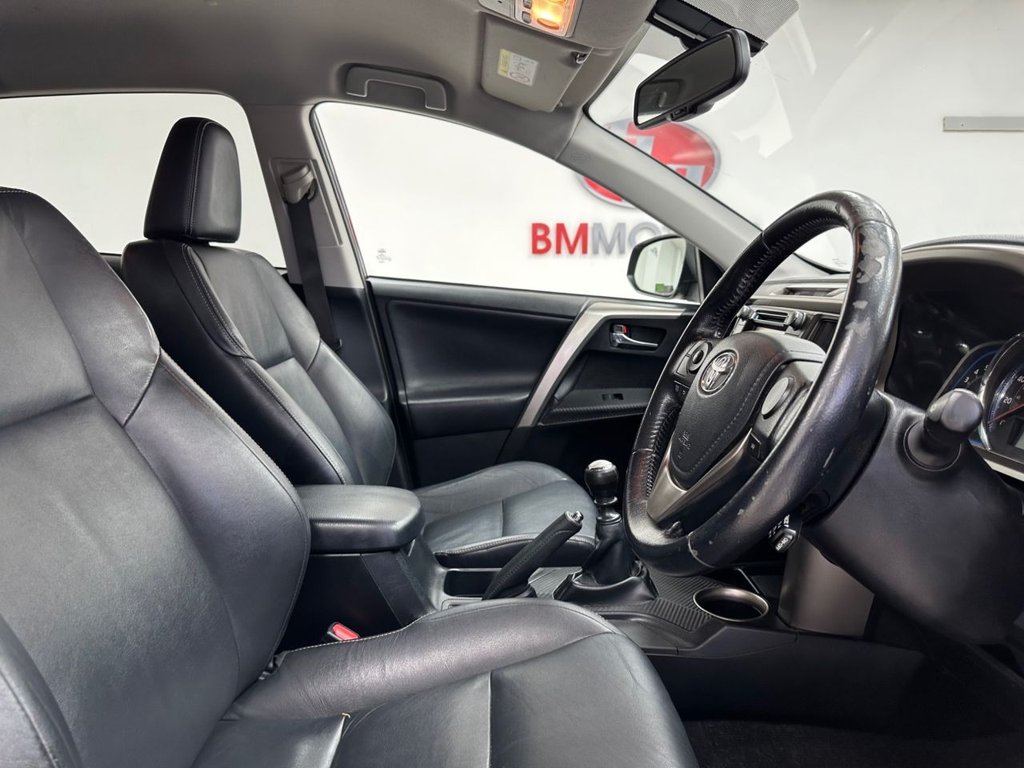Used Toyota RAV4 2013 for sale - 76333497: Photo 42