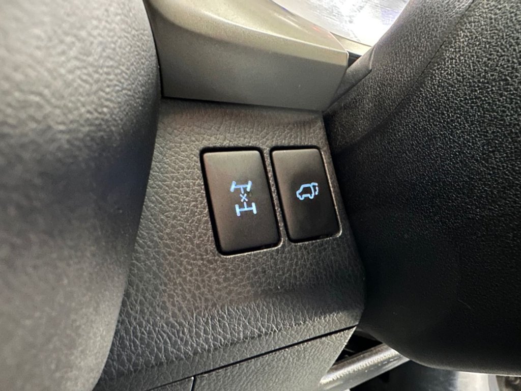 Used Toyota RAV4 2013 for sale - 76333497: Photo 46