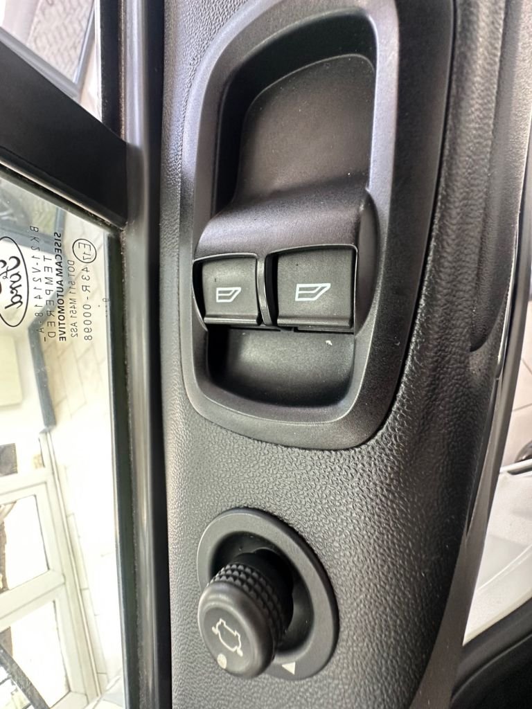 Used Ford Transit Custom 2020 for sale - 77990723: Photo 46