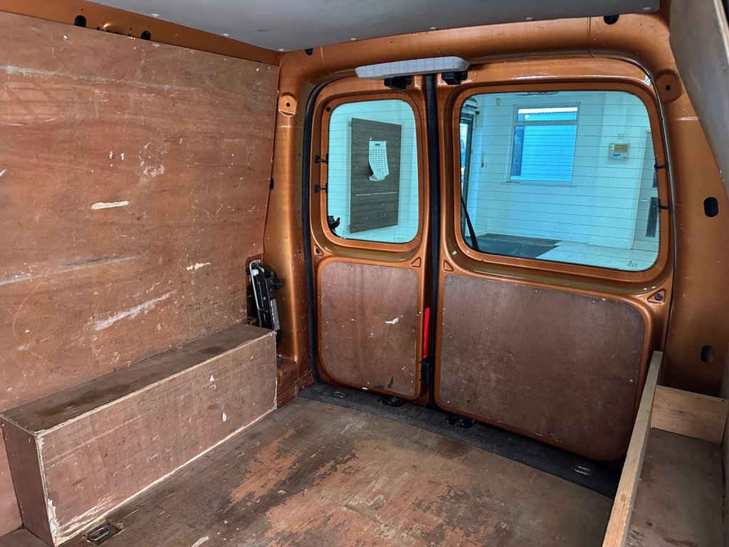 Used Volkswagen Caddy 2014 for sale - 76185103: Photo 28