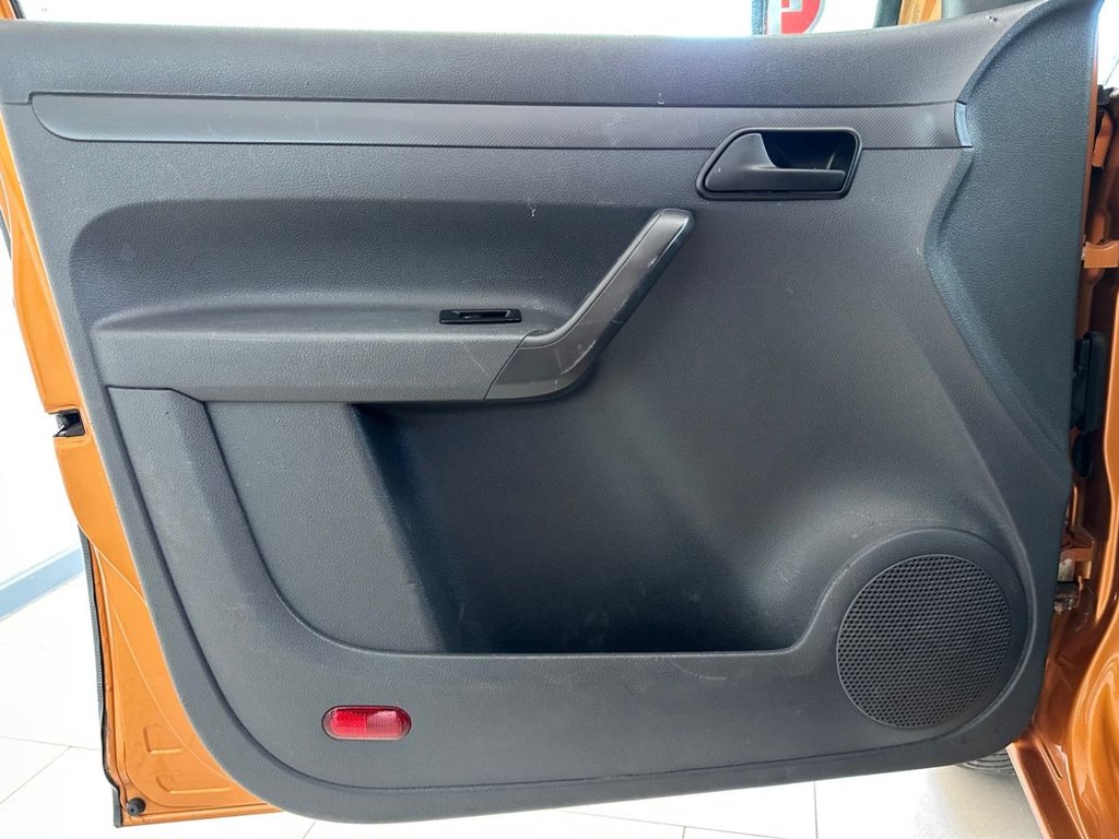 Used Volkswagen Caddy 2014 for sale - 76185103: Photo 32