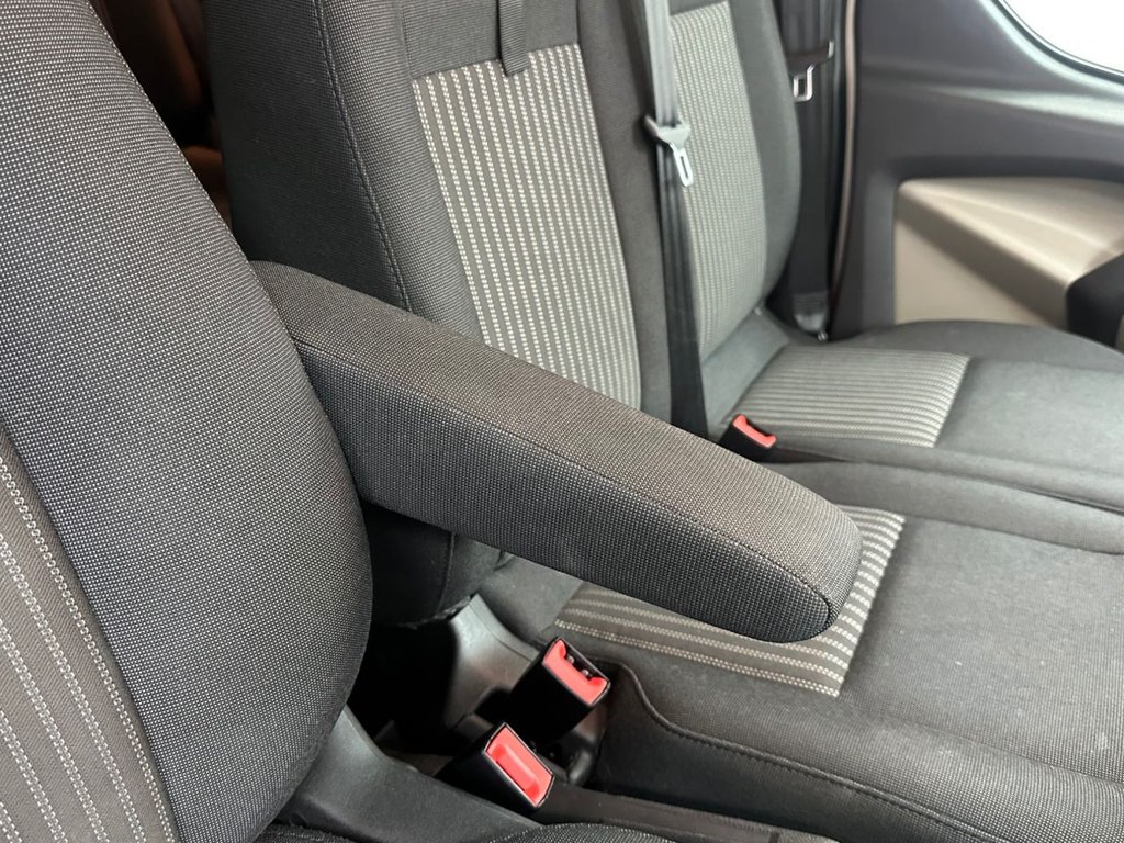 Used Ford Tourneo Custom 2017 for sale - 77720235: Photo 42