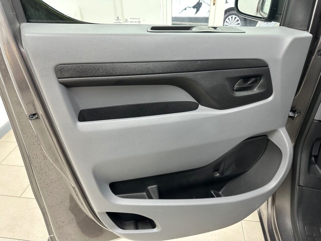 Used Citroen Dispatch 2017 for sale - 77341277: Photo 35