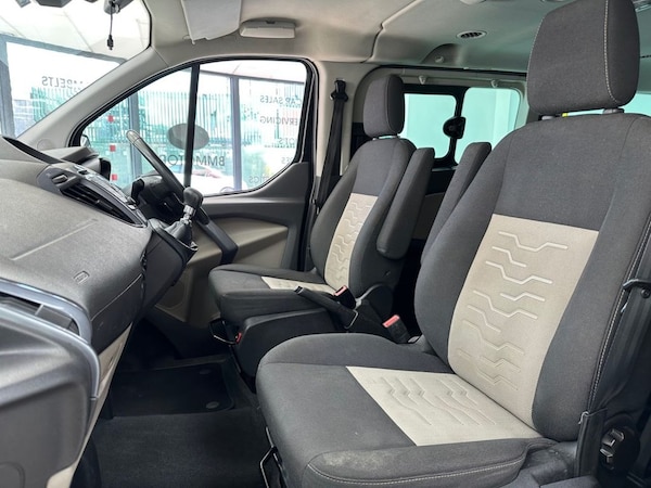 Used Ford Tourneo Custom 2015 for sale - 76185034: Photo 31