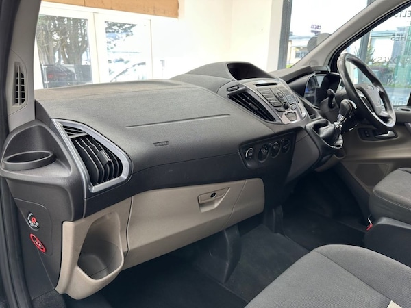 Used Ford Tourneo Custom 2015 for sale - 76185034: Photo 32