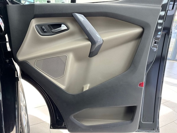 Used Ford Tourneo Custom 2015 for sale - 76185034: Photo 33