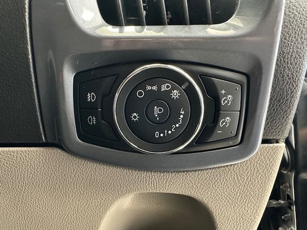 Used Ford Tourneo Custom 2015 for sale - 76185034: Photo 39