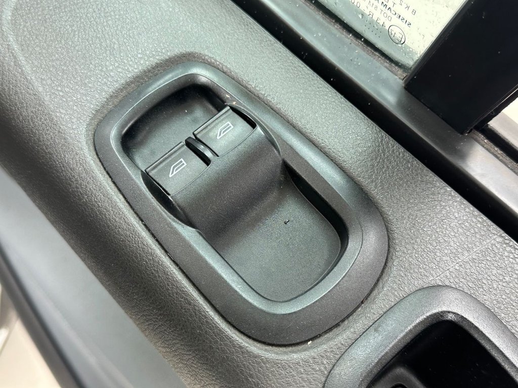 Used Ford Transit Custom 2017 for sale - 77037966: Photo 19