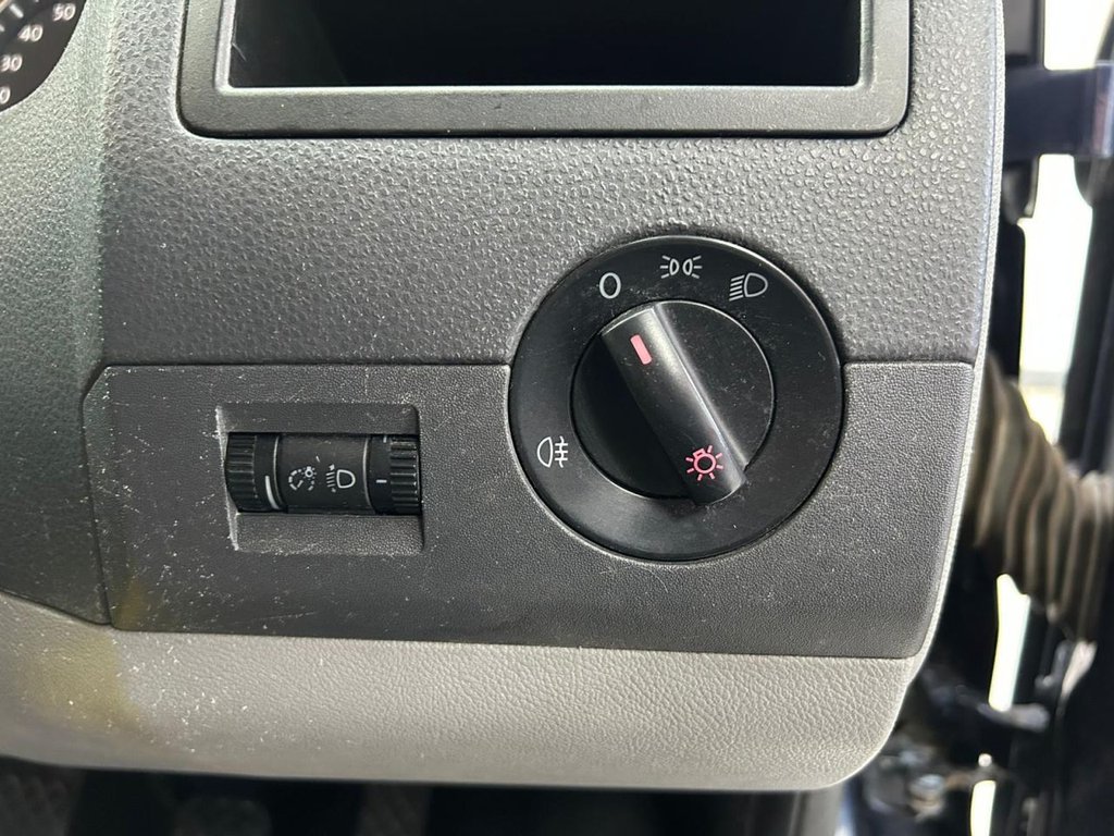 Used Volkswagen Transporter 2012 for sale - 77287614: Photo 27