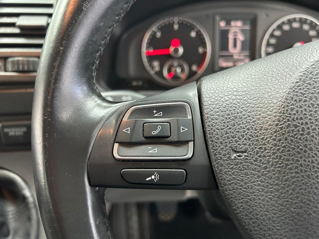 Used Volkswagen Transporter 2012 for sale - 77287614: Photo 30
